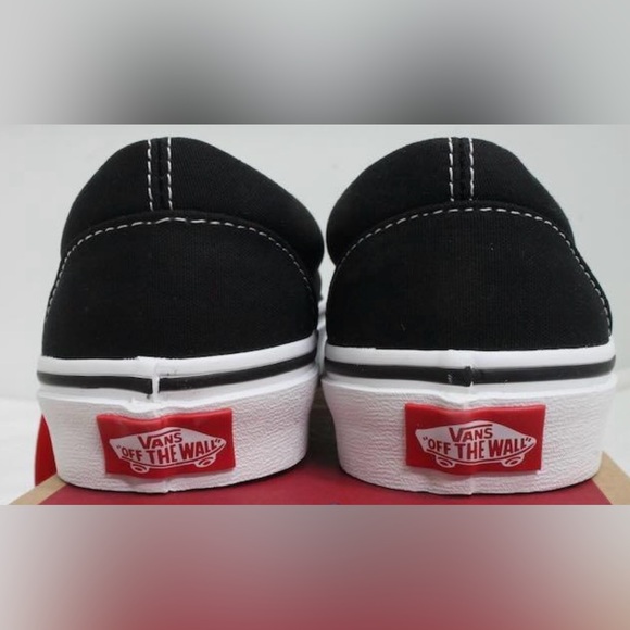 Vans Classic Slip-On Shoes - Black - Picture 3 of 7